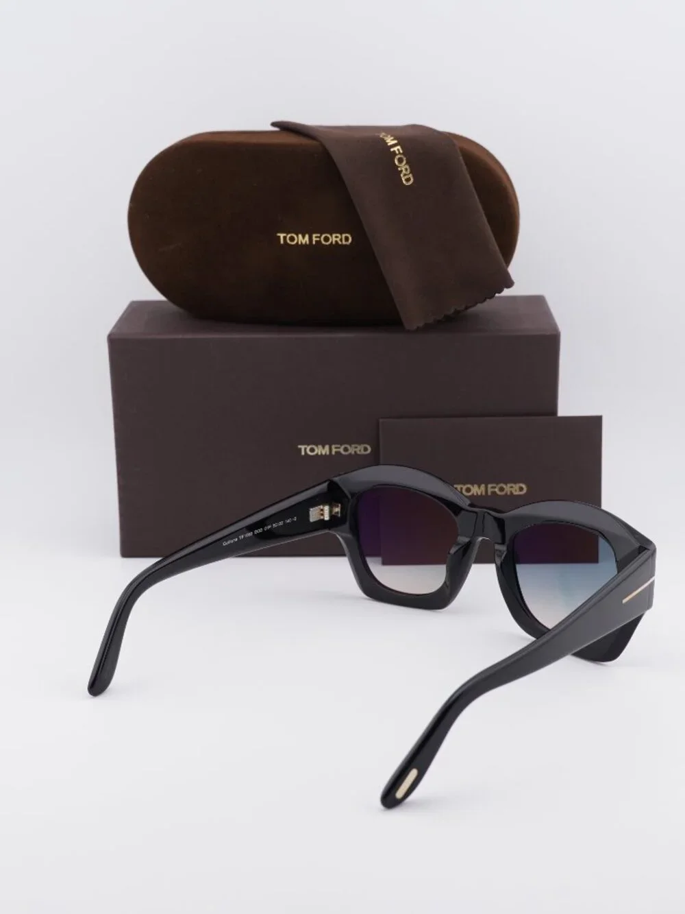 Tom Ford Guilliana FT1083 01P Square Sunglasses - Shiny Black/Green Gradient